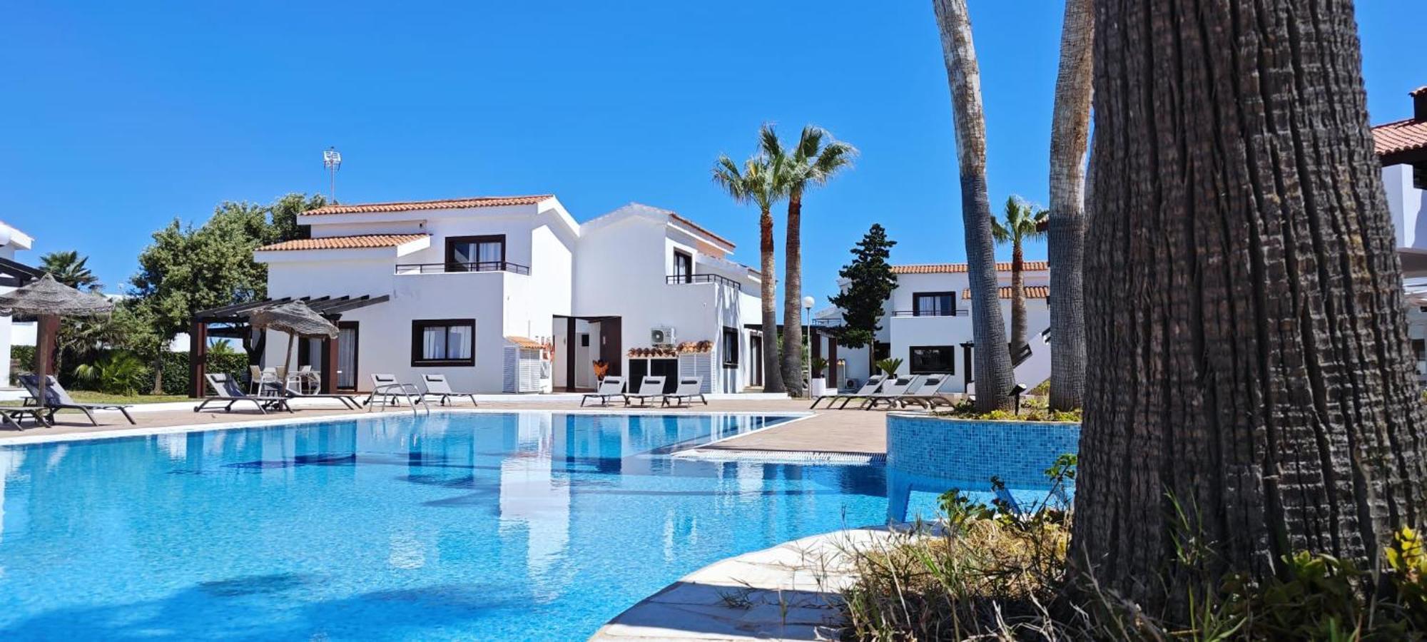 Nuramar Aparthotel Cala en Bosch Dış mekan fotoğraf